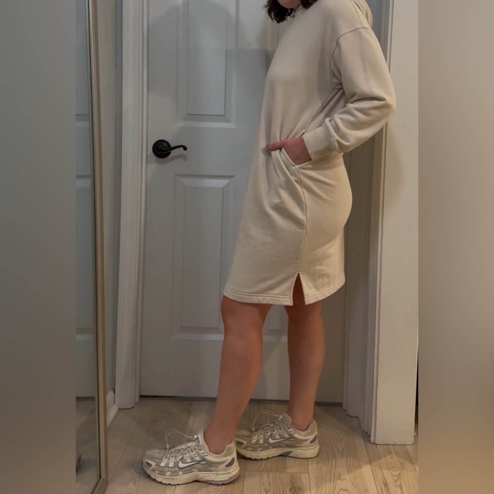 SOLD Uniqlo Cream Long Sleeve Dress